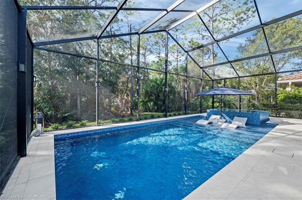 7912 Leicester Dr, Naples, FL 34104-12