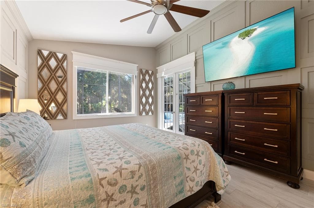 7912 Leicester Dr, Naples, FL 34104-22