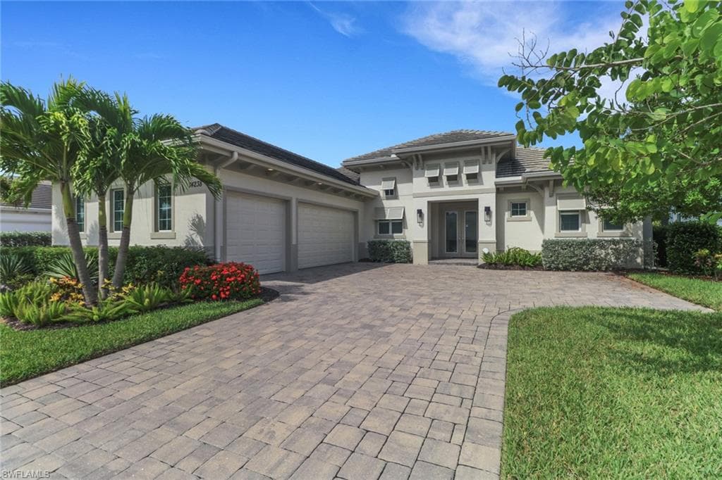 14238 Galley Ct, Naples, FL 34114-1