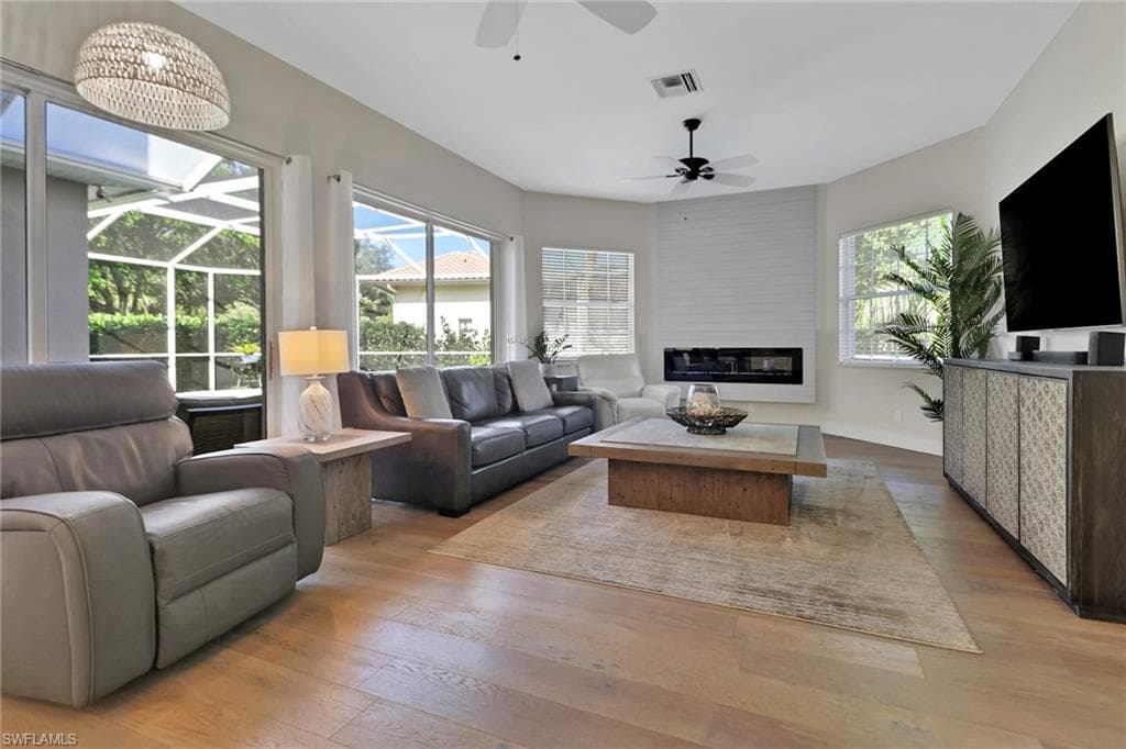 2127 Harlans Run, Naples, FL 34105-9