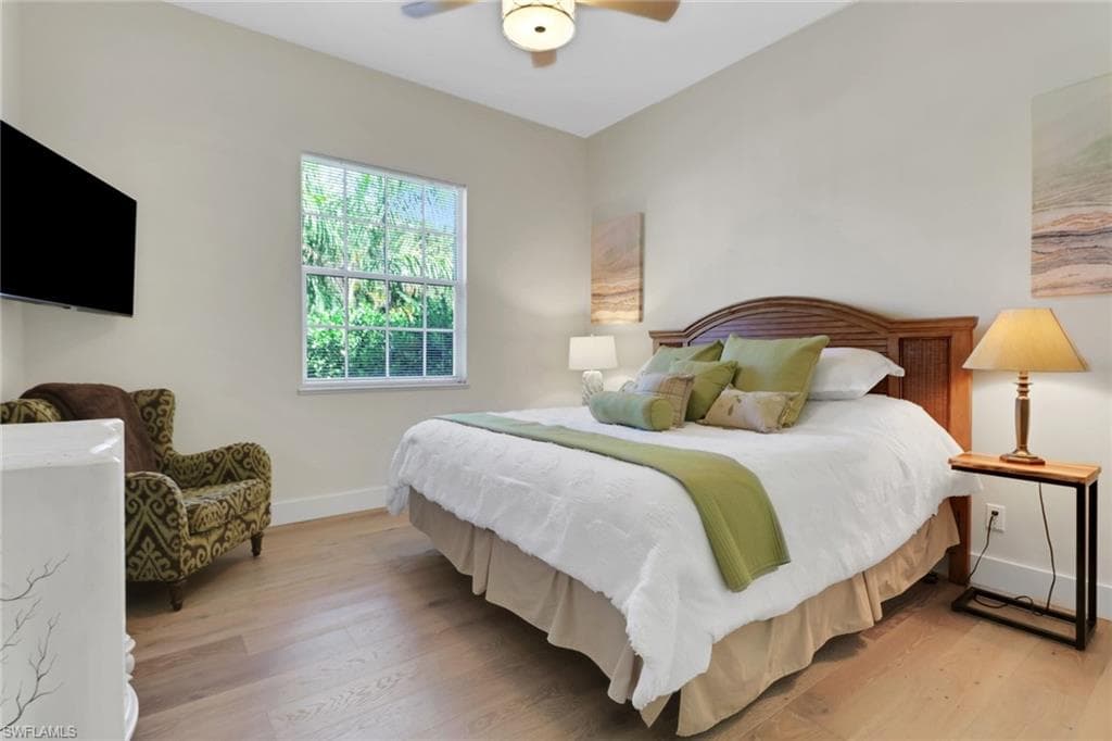 2127 Harlans Run, Naples, FL 34105-14