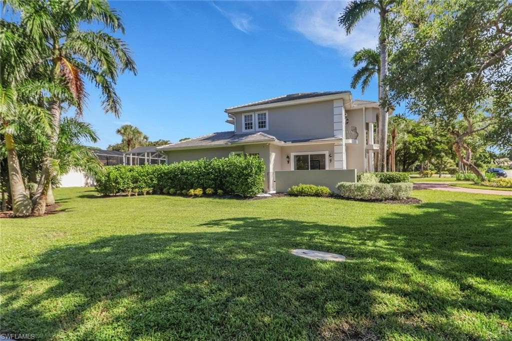 2127 Harlans Run, Naples, FL 34105-2