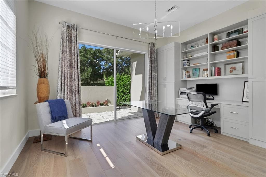 2127 Harlans Run, Naples, FL 34105-5