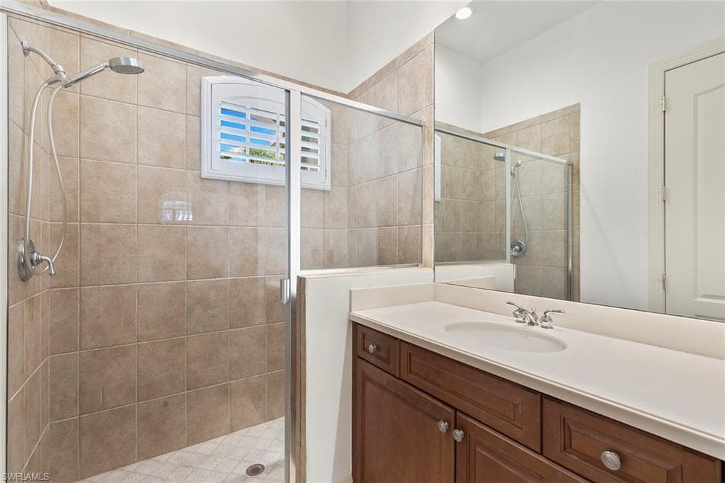 17005 Porta Vecchio Way 102, Naples, FL 34110-26