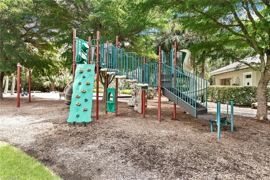 17005 Porta Vecchio Way 102, Naples, FL 34110-28