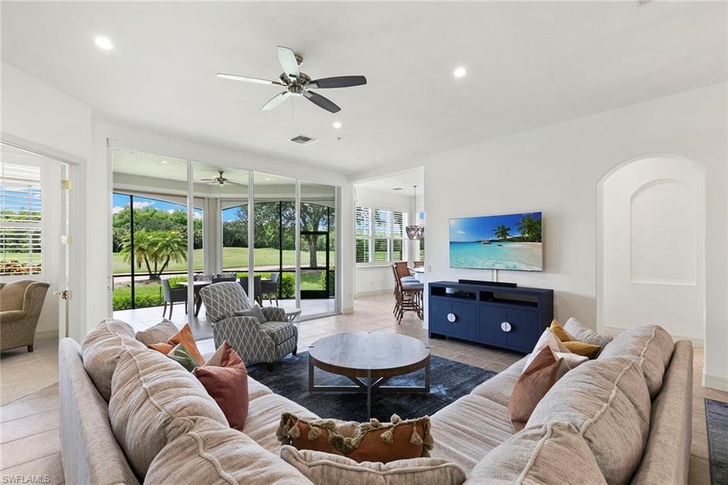 17005 Porta Vecchio Way 102, Naples, FL 34110-5