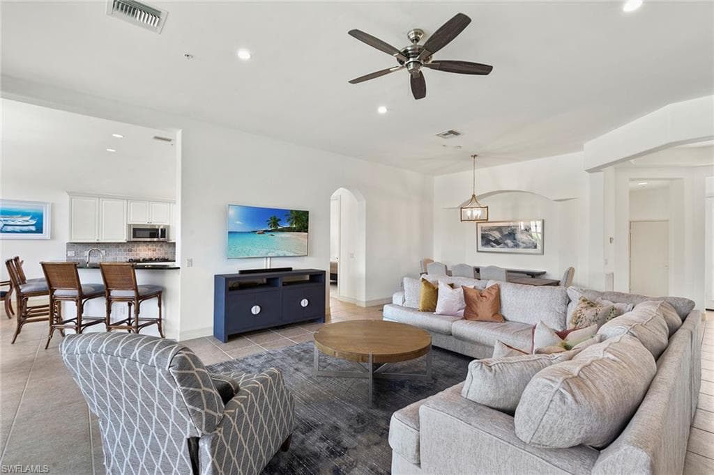 17005 Porta Vecchio Way 102, Naples, FL 34110-6