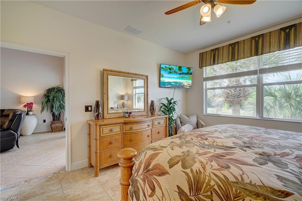 11081 Corsia Trieste Way 204, Bonita Springs, FL 34135-11