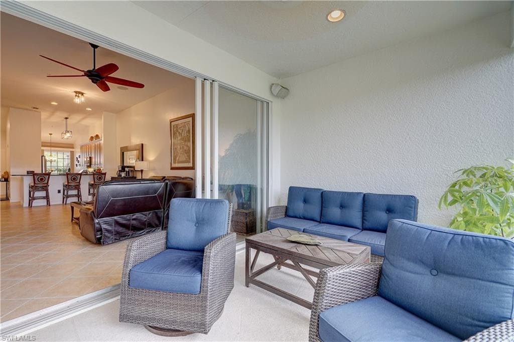 11081 Corsia Trieste Way 204, Bonita Springs, FL 34135-20