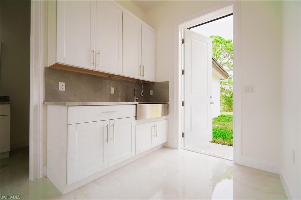 3563 56th Ave NE, Naples, FL 34120-14