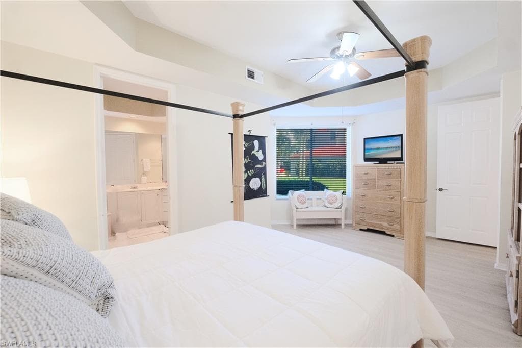 1510 Clermont Dr 103, Naples, FL 34109-17