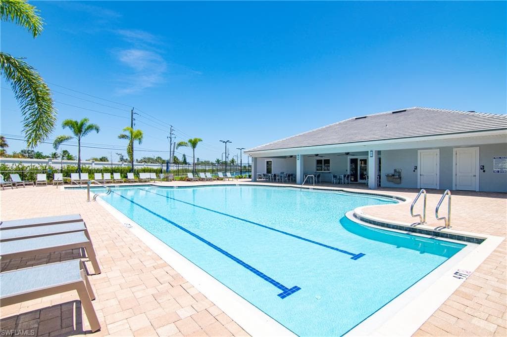 1033 Tranquil Brook Dr, Naples, FL 34114-25
