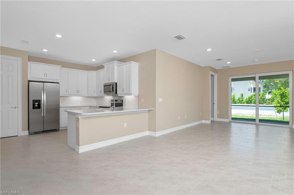 1033 Tranquil Brook Dr, Naples, FL 34114-3