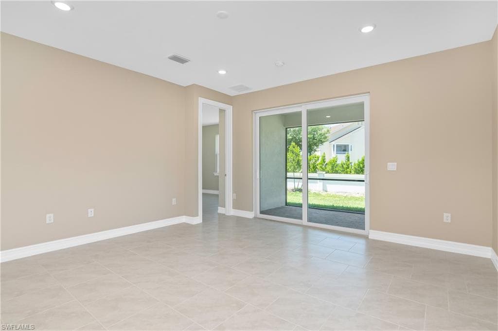 1033 Tranquil Brook Dr, Naples, FL 34114-7