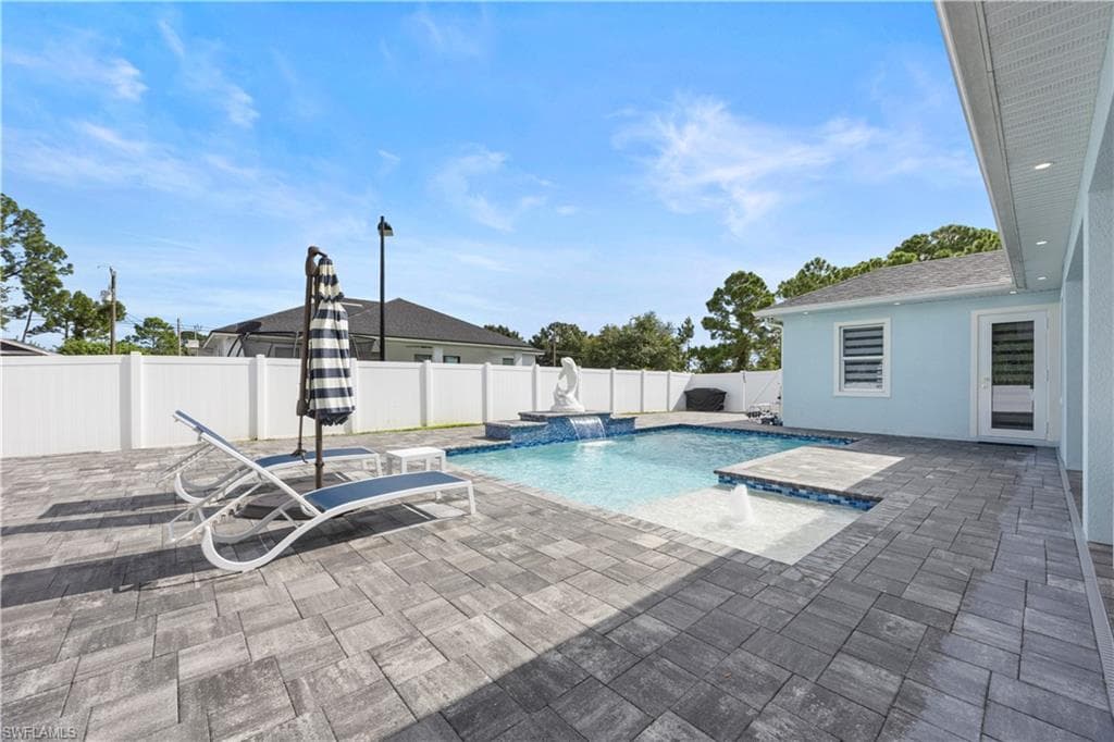 3110 47th St SW, Lehigh Acres, FL 33976-8