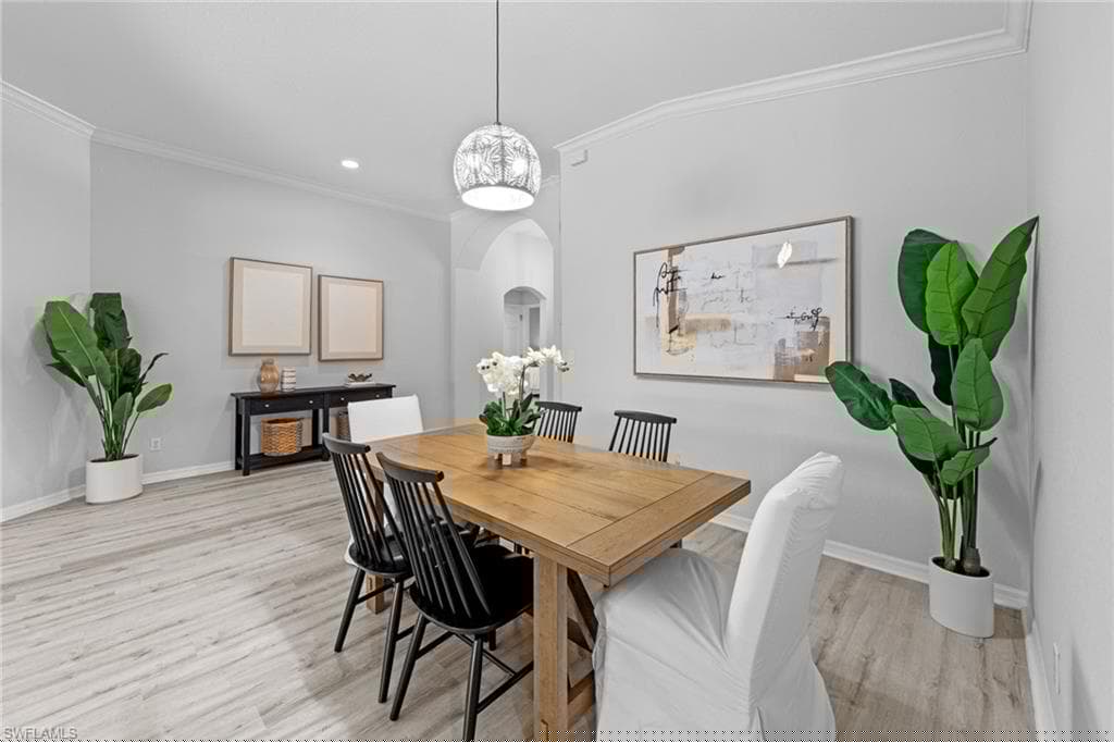 9053 Astonia Way, Estero, FL 33967-8