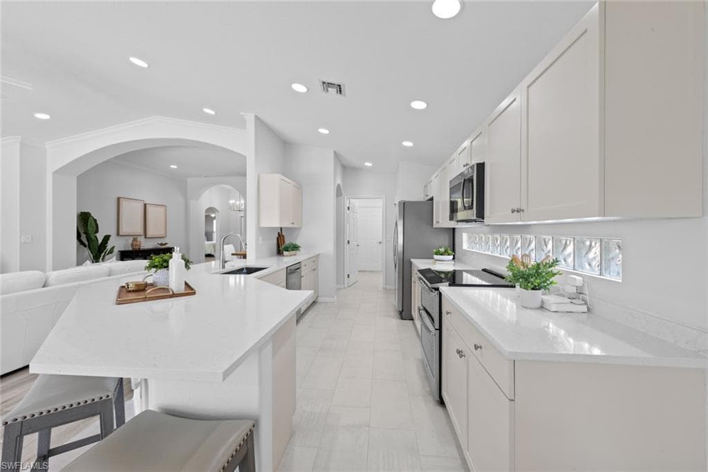 9053 Astonia Way, Estero, FL 33967-16