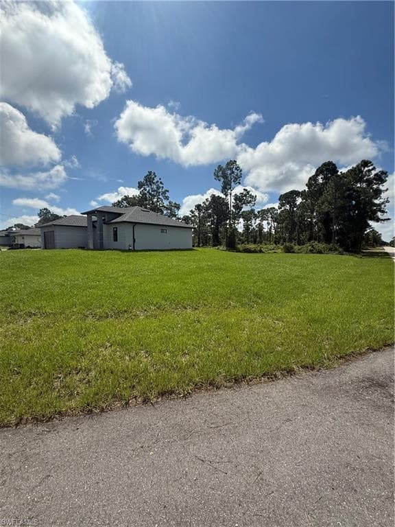1104 Garibaldi St E, Lehigh Acres, FL 33974-6