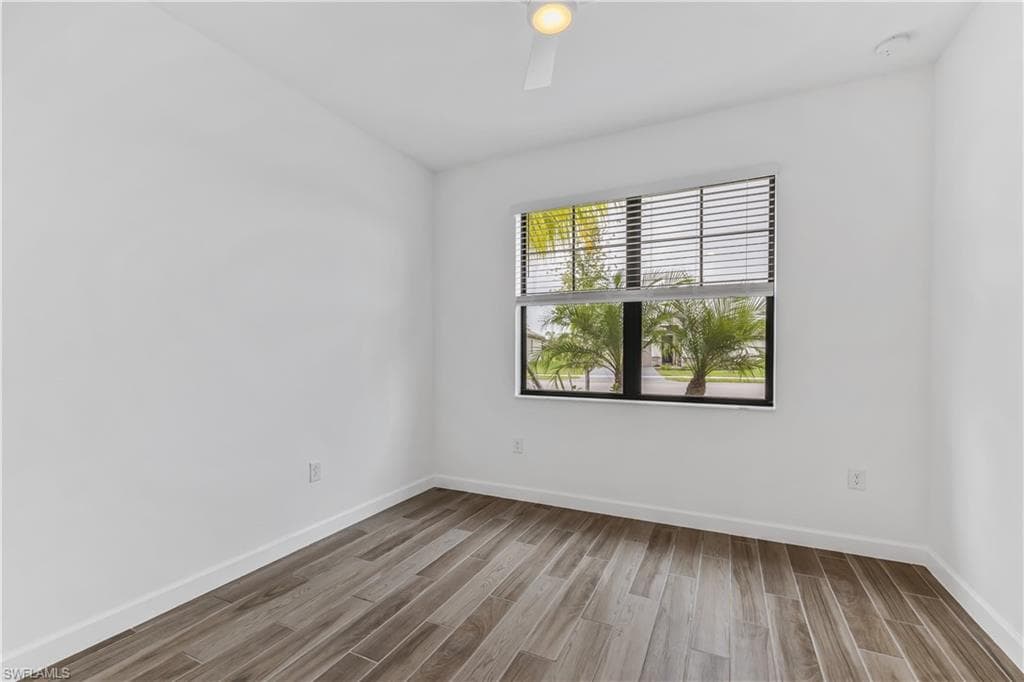 1817 Lema Ct, Naples, FL 34120-13