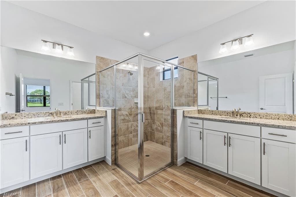 1817 Lema Ct, Naples, FL 34120-14
