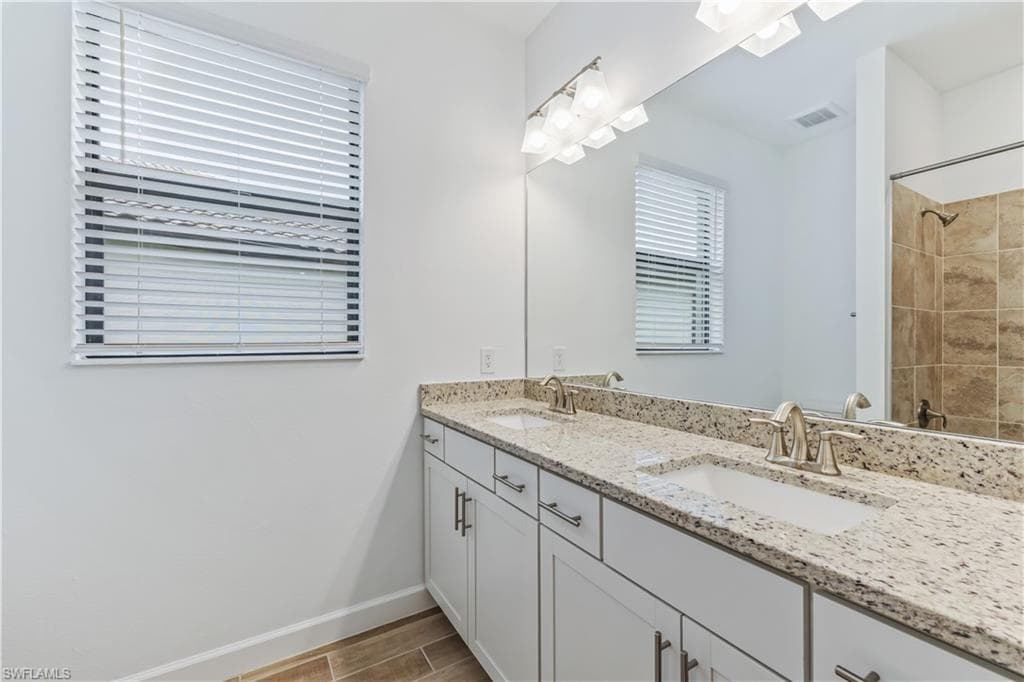 1817 Lema Ct, Naples, FL 34120-16