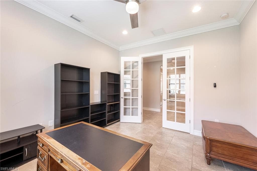 1523 Mockingbird Dr, Naples, FL 34120-16