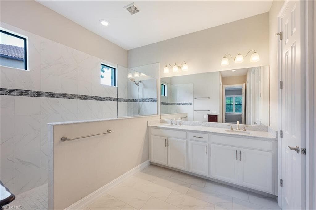 1523 Mockingbird Dr, Naples, FL 34120-20