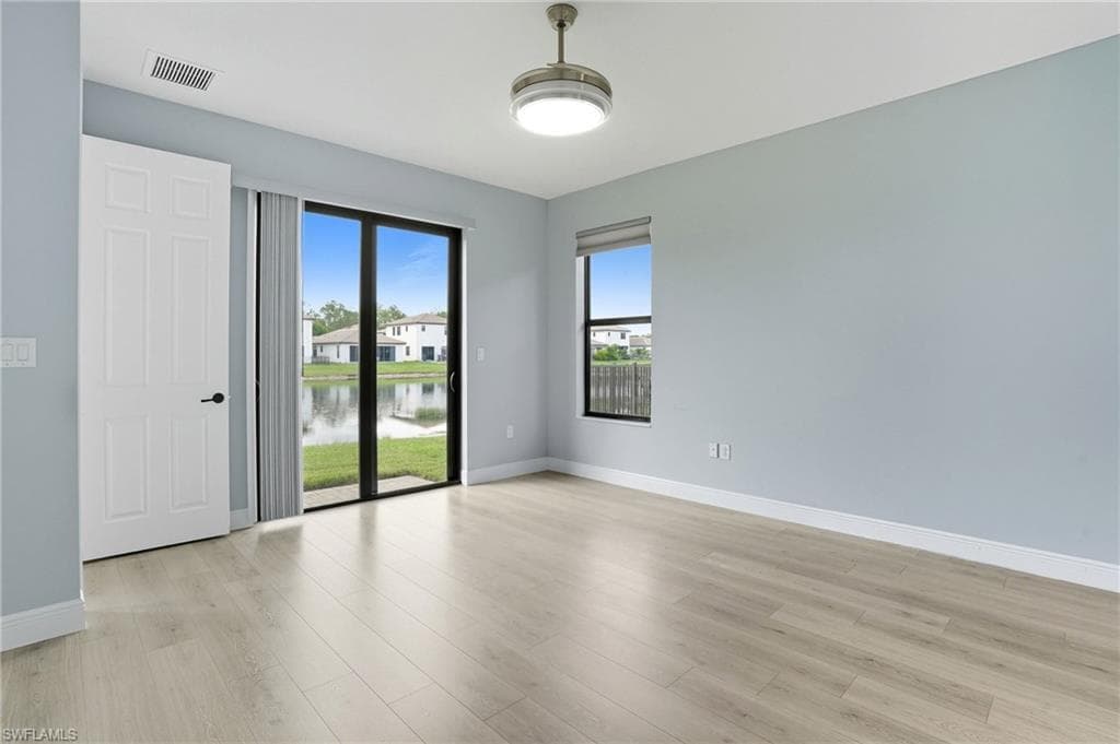 8992 Madrid Cir, Naples, FL 34104-14