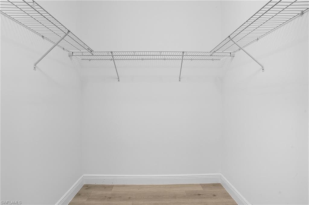 8992 Madrid Cir, Naples, FL 34104-19