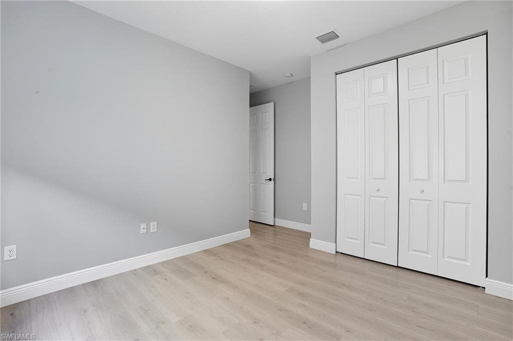 8992 Madrid Cir, Naples, FL 34104-23