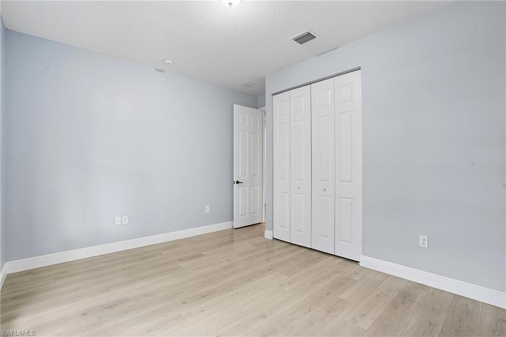 8992 Madrid Cir, Naples, FL 34104-28