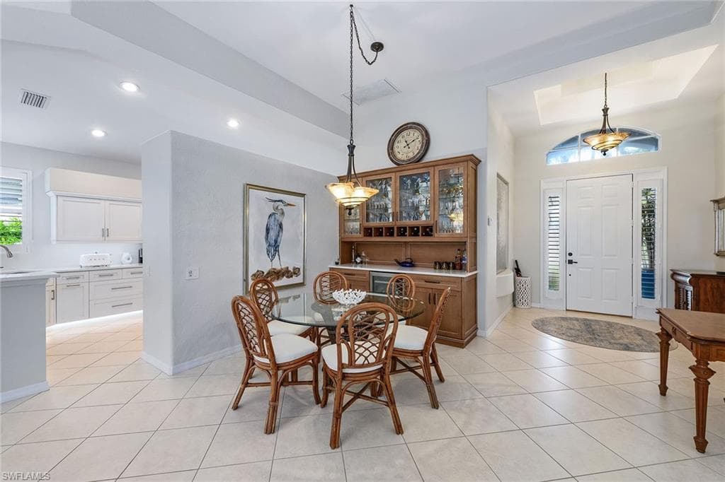 1753 Winding Oaks Way, Naples, FL 34109-9