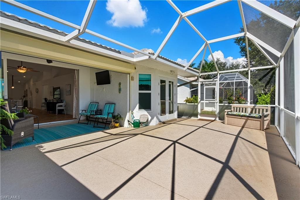 2266 Stacil Cir 3, Naples, FL 34109-35