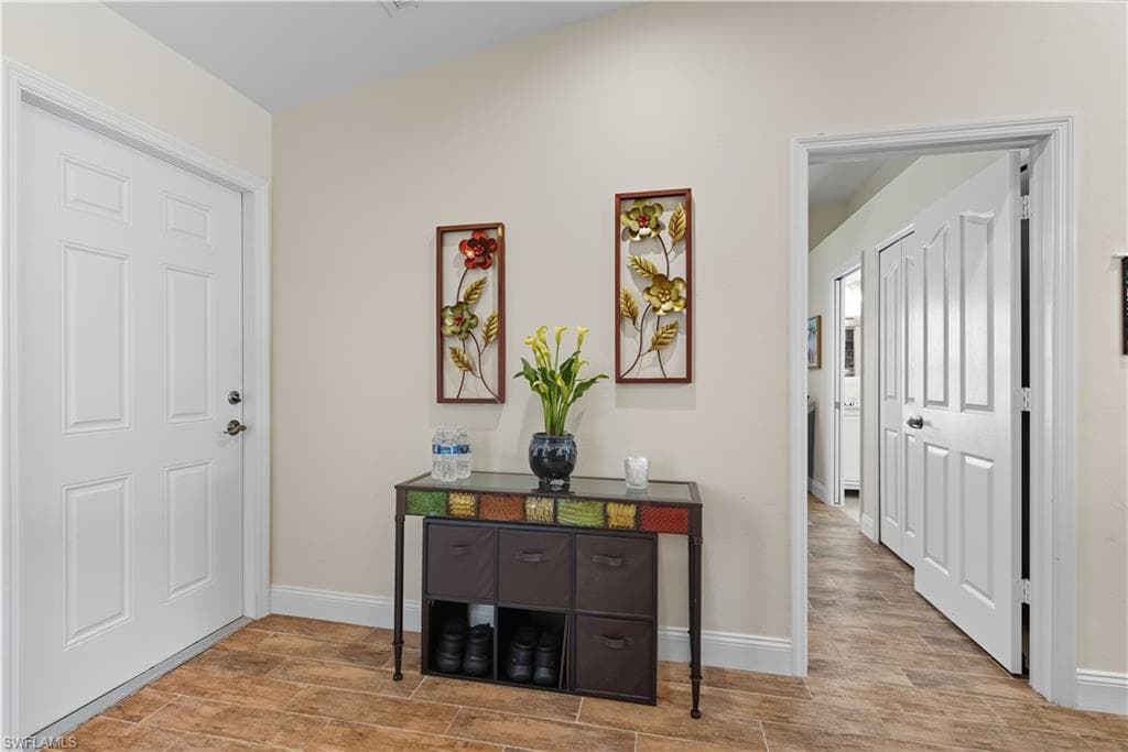 2266 Stacil Cir 3, Naples, FL 34109-3