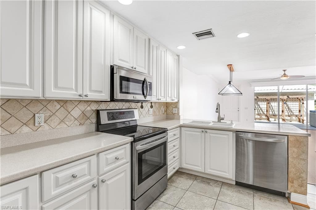 28260 Villagewalk Cir, Bonita Springs, FL 34135-44