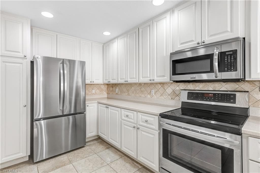 28260 Villagewalk Cir, Bonita Springs, FL 34135-45