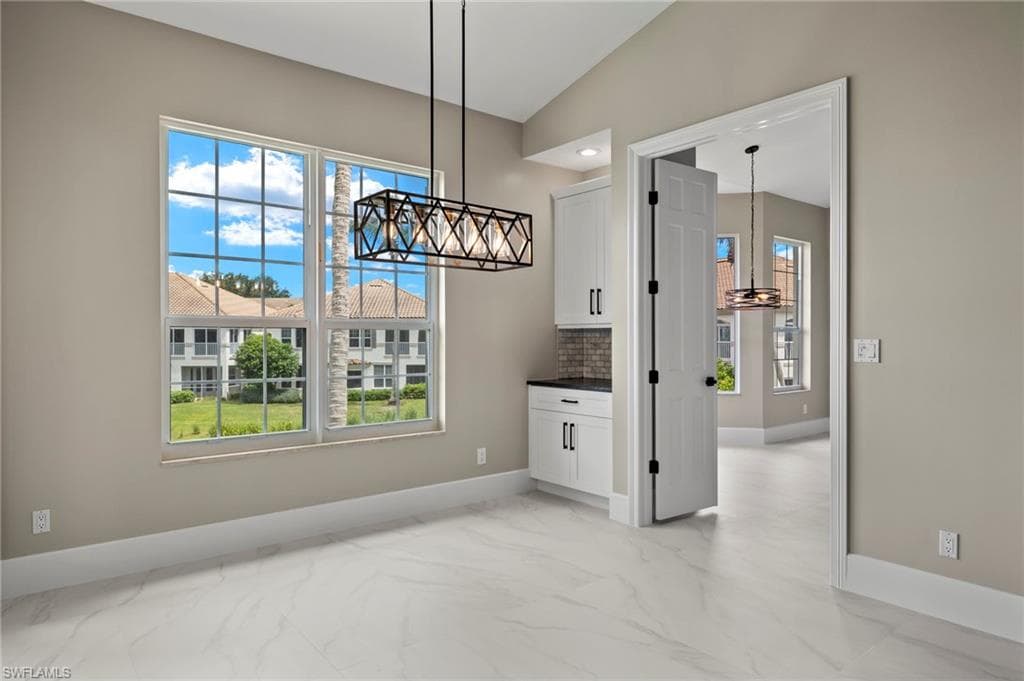 164 Colonade Cir 1307, Naples, FL 34103-14