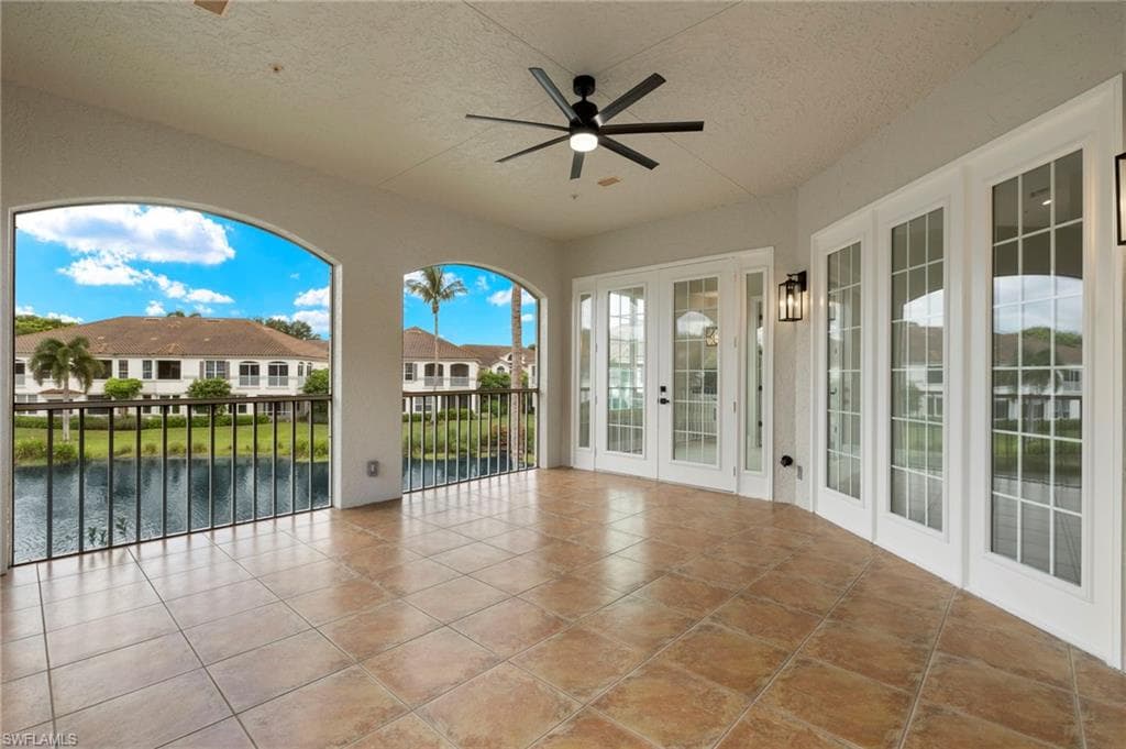164 Colonade Cir 1307, Naples, FL 34103-26