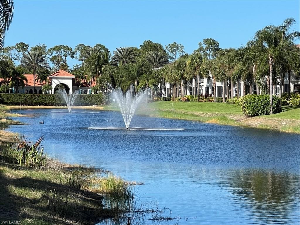 12867 Carrington Cir 102, Naples, FL 34105-8