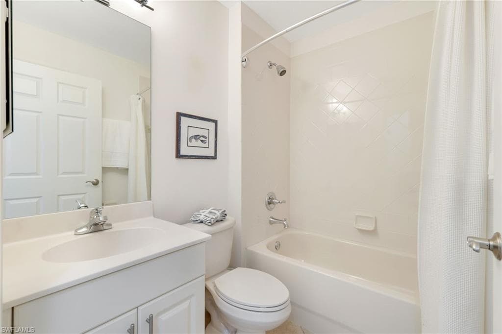 12867 Carrington Cir 102, Naples, FL 34105-27