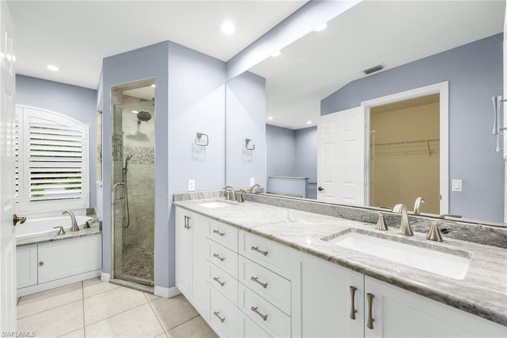 510 Bald Eagle Dr, Marco Island, FL 34145-9