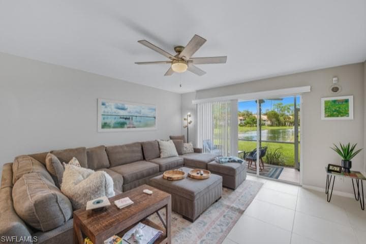 145 Robin Hood Cir 104, Naples, FL 34104-16