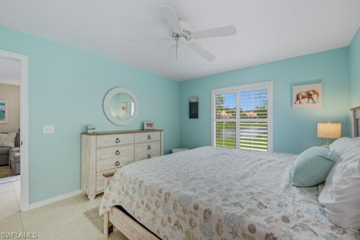 145 Robin Hood Cir 104, Naples, FL 34104-23