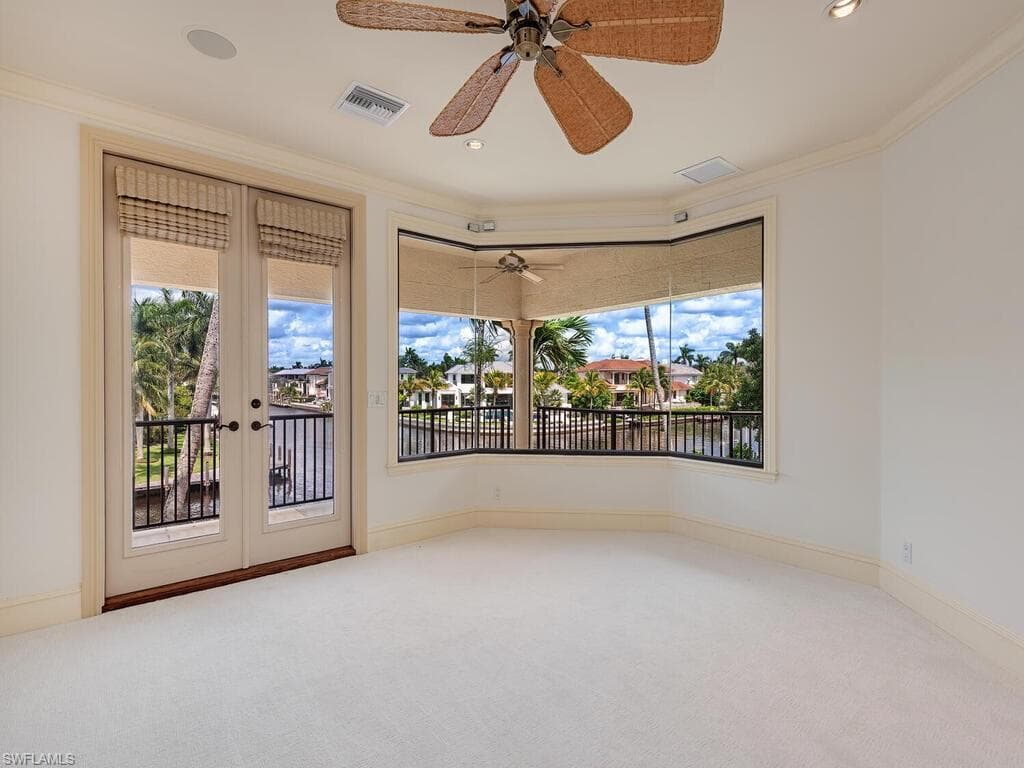 651 21st Ave S, Naples, FL 34102-22