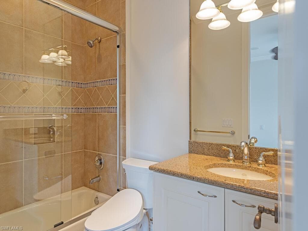 651 21st Ave S, Naples, FL 34102-30