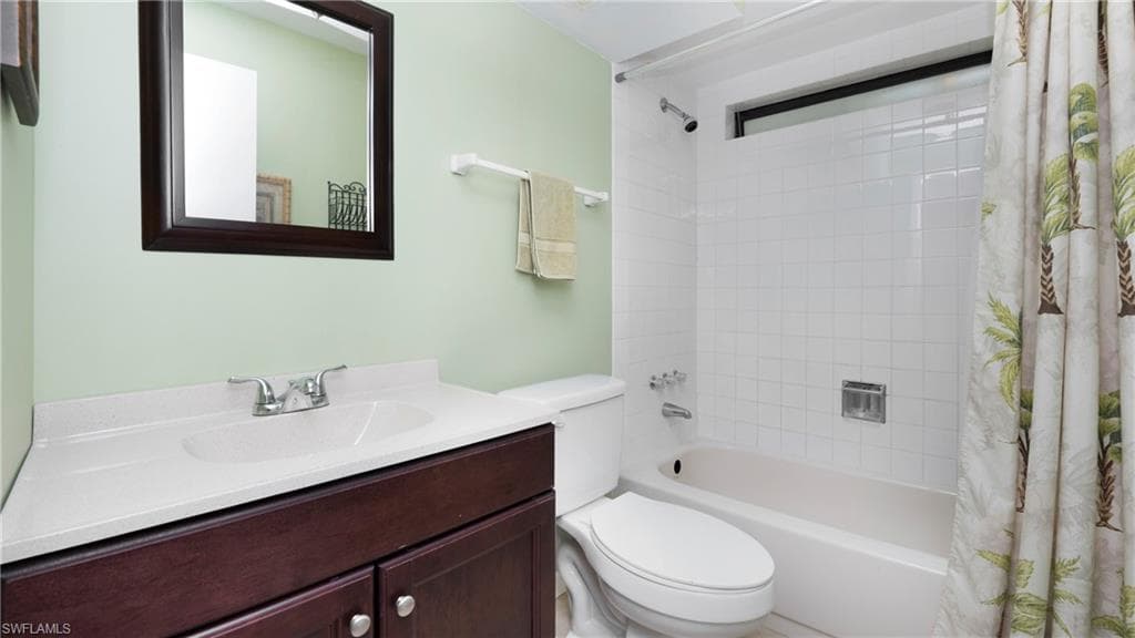 190 Lime Key Ln, Naples, FL 34114-18