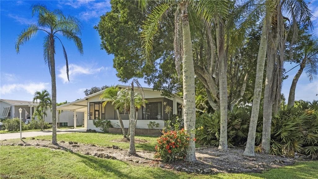 190 Lime Key Ln, Naples, FL 34114-3