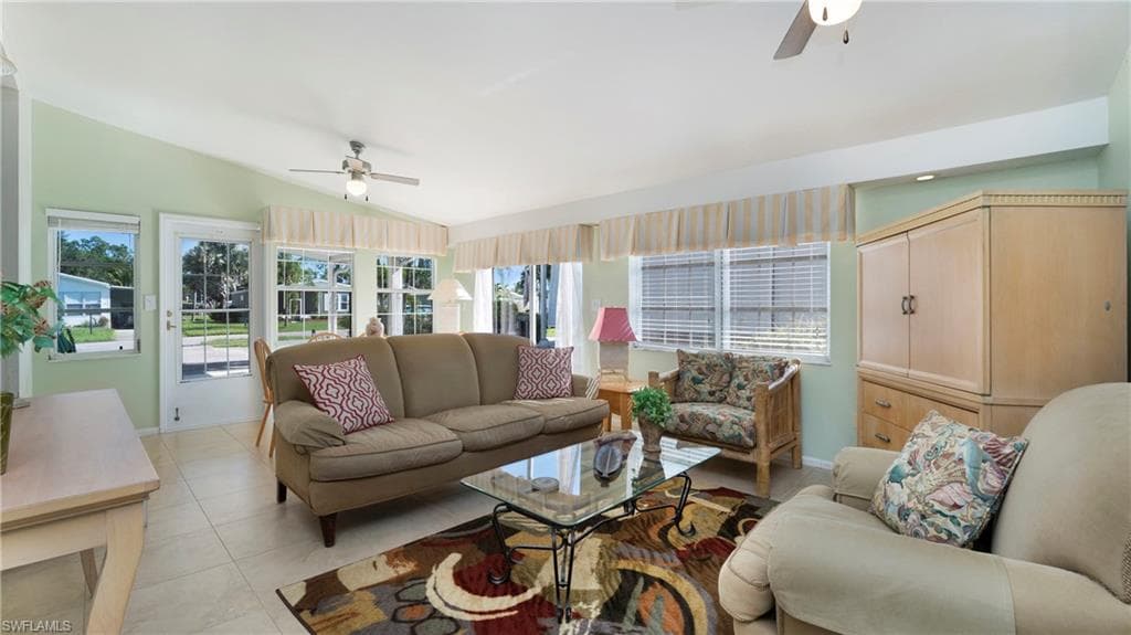 190 Lime Key Ln, Naples, FL 34114-4