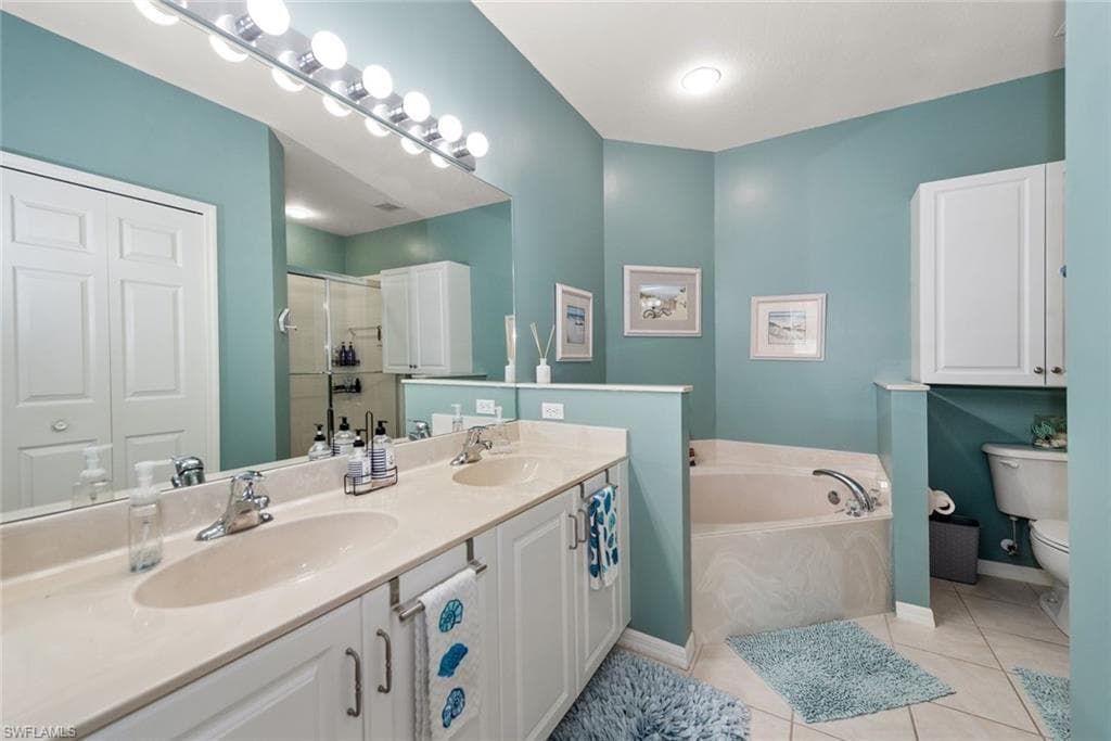 4274 Avian Ave, Fort Myers, FL 33916-16