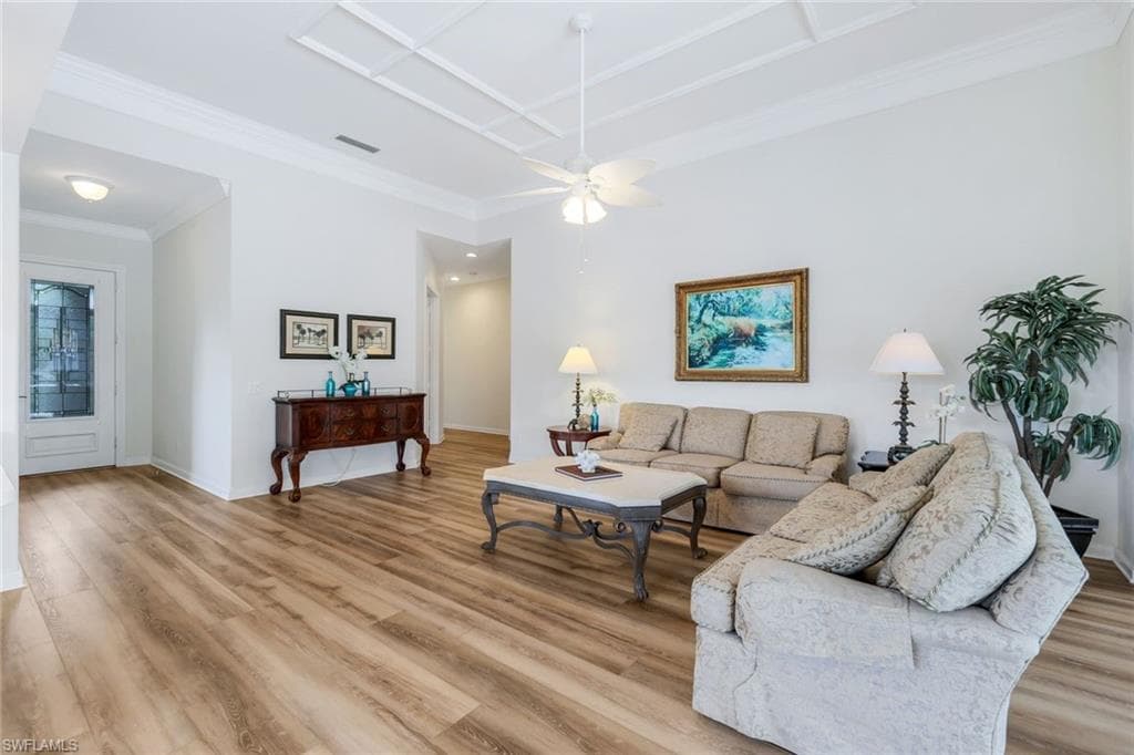 2984 Gilford Way, Naples, FL 34119-10